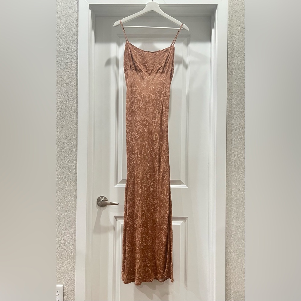 Lilyful Elegant Tan Sleeveless Maxi Dress